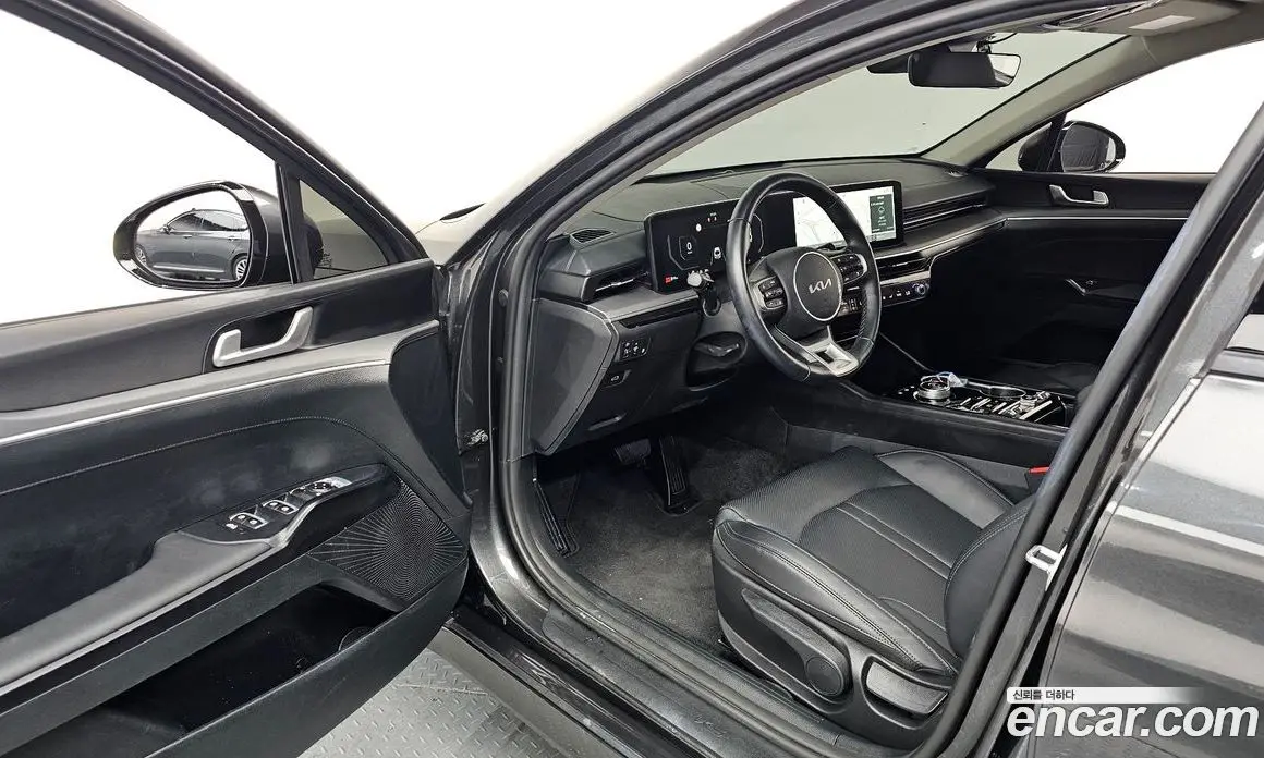 Kia K5 (Optima) 2025 2.0 автомат (гидро), фото 13 Kia K5 (Optima) 2025 2.0 автомат (гидро), фото 13