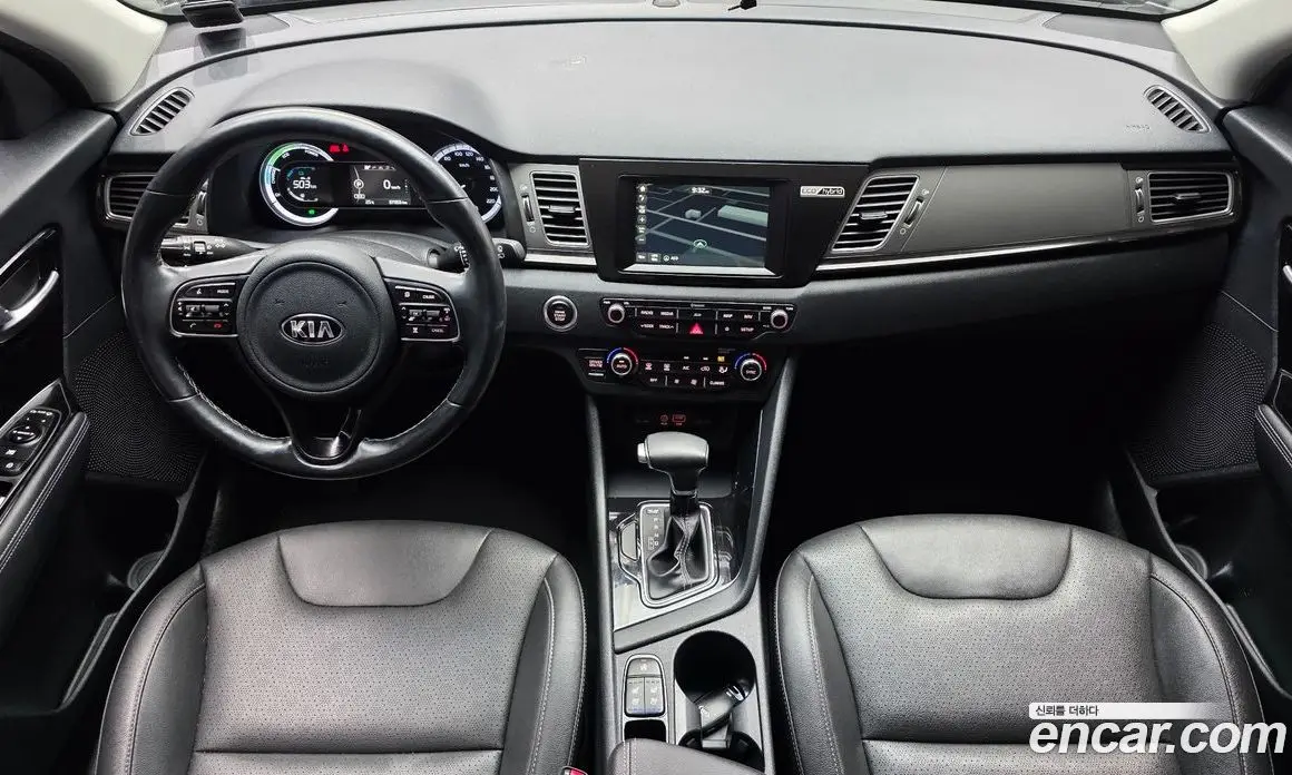 Kia Niro 2018 1.6 автомат (гидро), фото 7