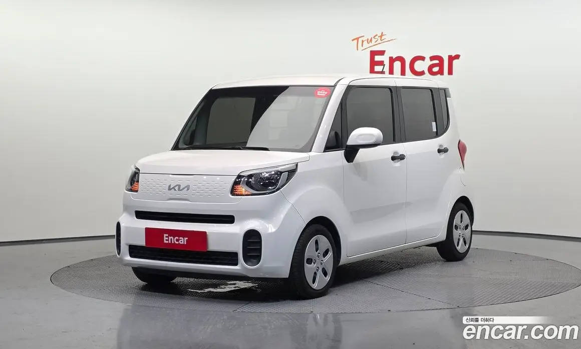 Kia Ray 2022 1.0 автомат (гидро), фото 1 Kia Ray 2022 1.0 автомат (гидро), фото 1