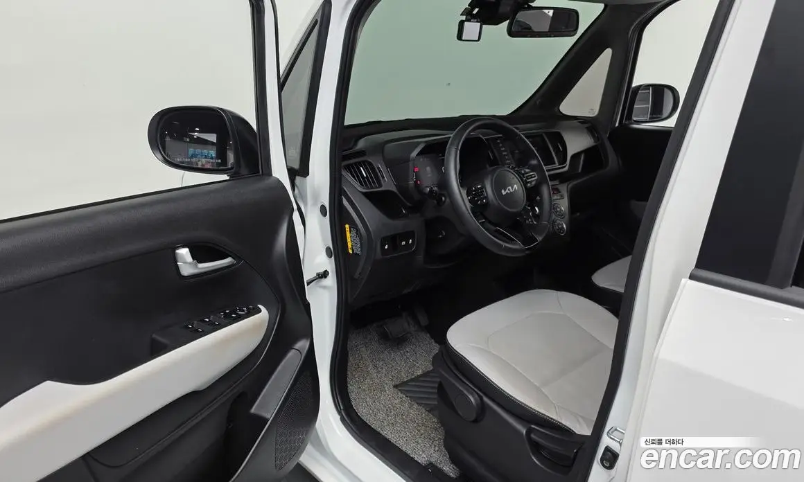 Kia Ray 2024 1.0 автомат (гидро), фото 13