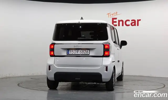 Kia Ray 2024 1.0 автомат (гидро), миниатюра 4
