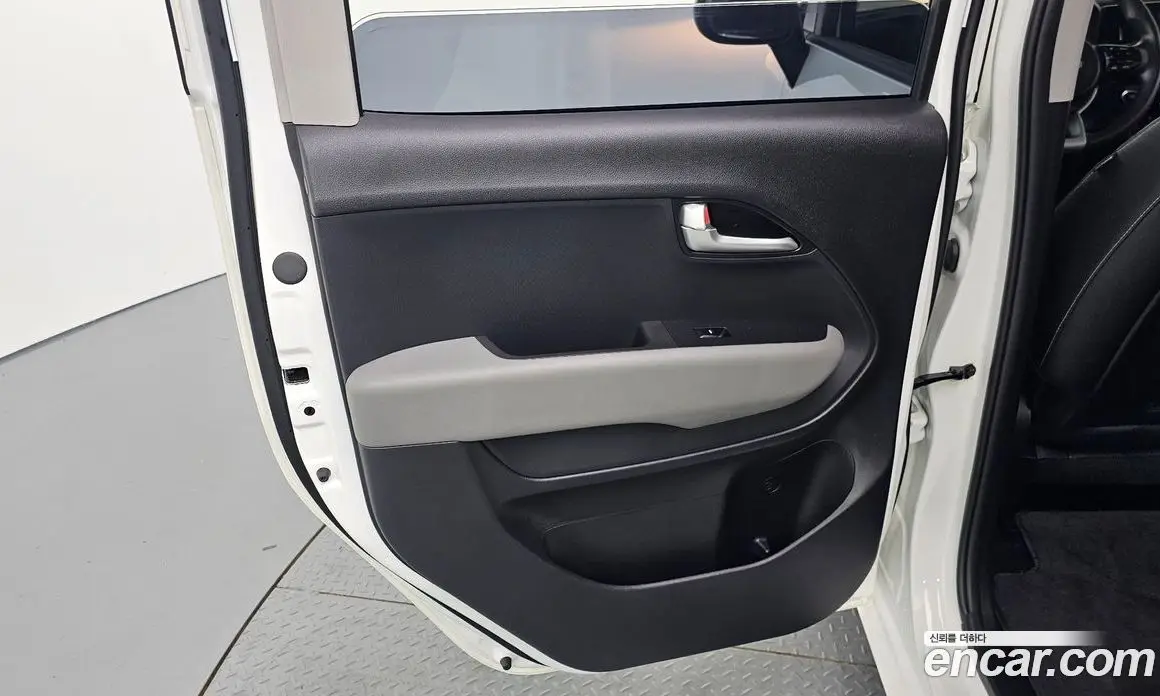 Kia Ray 2025 1.0 автомат (гидро), фото 15 Kia Ray 2025 1.0 автомат (гидро), фото 15