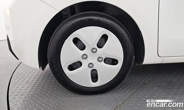 Kia Ray 2025 1.0 автомат (гидро), миниатюра 5 Kia Ray 2025 1.0 автомат (гидро), миниатюра 5