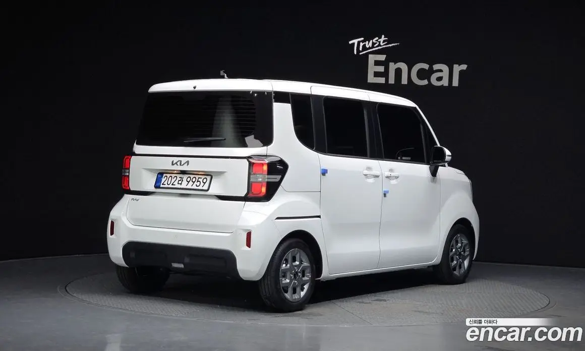 Kia Ray 2026 1.0 автомат (гидро), фото 2 Kia Ray 2026 1.0 автомат (гидро), фото 2