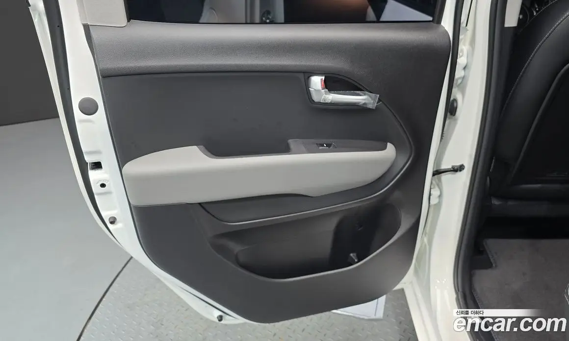 Kia Ray 2026 1.0 автомат (гидро), фото 15 Kia Ray 2026 1.0 автомат (гидро), фото 15