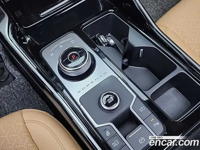 Kia Sorento 2022 1.6 автомат (гидро), миниатюра 7 Kia Sorento 2022 1.6 автомат (гидро), миниатюра 7