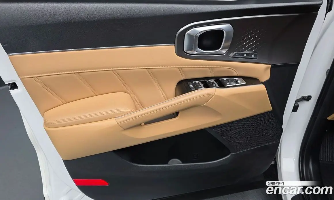 Kia Sorento 2023 2.2 автомат (гидро), фото 14 Kia Sorento 2023 2.2 автомат (гидро), фото 14