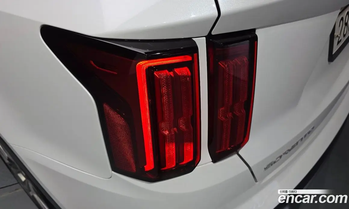 Kia Sorento 2023 2.2 автомат (гидро), фото 9 Kia Sorento 2023 2.2 автомат (гидро), фото 9