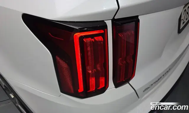Kia Sorento 2023 2.2 автомат (гидро), миниатюра 9 Kia Sorento 2023 2.2 автомат (гидро), миниатюра 9