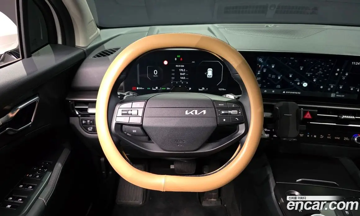 Kia Sportage 2025 1.6 автомат (гидро), фото 19 Kia Sportage 2025 1.6 автомат (гидро), фото 19