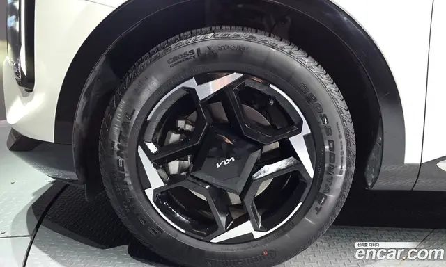 Kia Sportage 2025 1.6 автомат (гидро), миниатюра 5 Kia Sportage 2025 1.6 автомат (гидро), миниатюра 5