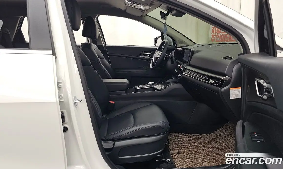 Kia Sportage 2025 1.6 автомат (гидро), фото 17 Kia Sportage 2025 1.6 автомат (гидро), фото 17