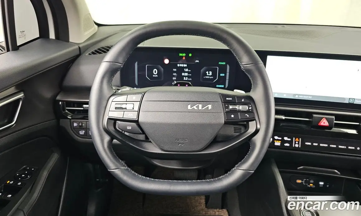 Kia Sportage 2025 1.6 автомат (гидро), фото 19 Kia Sportage 2025 1.6 автомат (гидро), фото 19