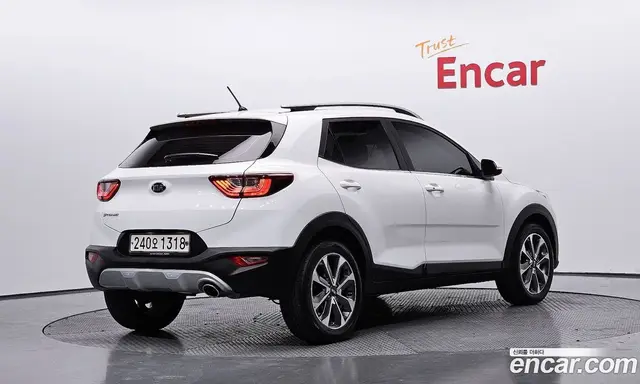 Kia Stonic 2020 1.4 автомат (гидро), миниатюра 2 Kia Stonic 2020 1.4 автомат (гидро), миниатюра 2