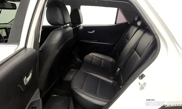 Kia Stonic 2020 1.4 автомат (гидро), миниатюра 12