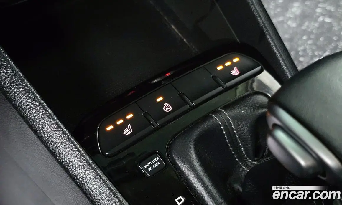 Kia Stonic 2020 1.4 автомат (гидро), фото 18 Kia Stonic 2020 1.4 автомат (гидро), фото 18