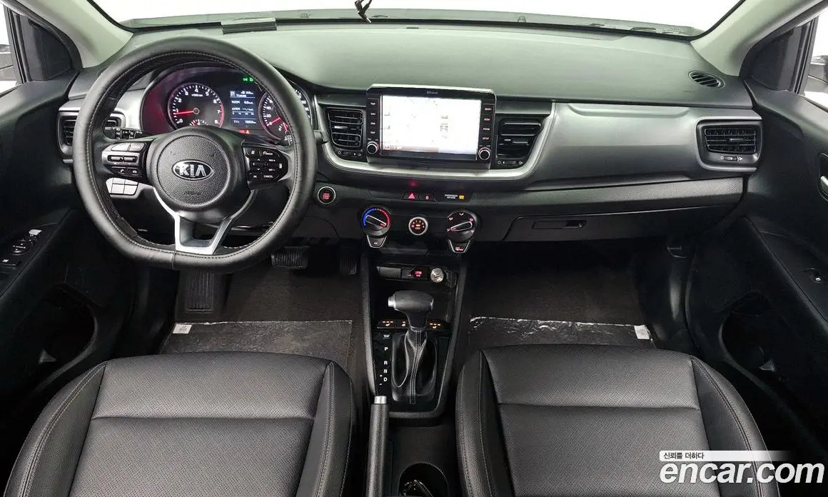 Kia Stonic 2020 1.4 автомат (гидро), фото 7 Kia Stonic 2020 1.4 автомат (гидро), фото 7