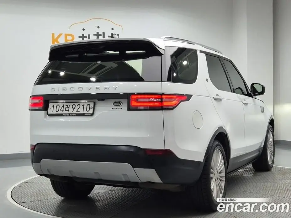 Land Rover Discovery 2019 3.0 автомат (гидро), фото 4 Land Rover Discovery 2019 3.0 автомат (гидро), фото 4