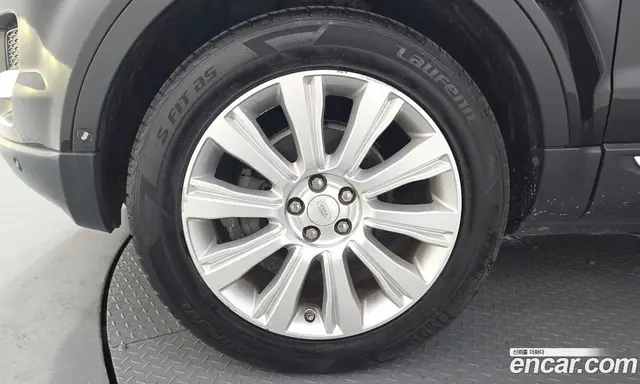 Land Rover Range Rover Evoque 2015 2.2 автомат (гидро), миниатюра 5 Land Rover Range Rover Evoque 2015 2.2 автомат (гидро), миниатюра 5