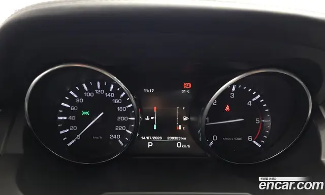 Land Rover Range Rover Evoque 2015 2.2 автомат (гидро), миниатюра 8 Land Rover Range Rover Evoque 2015 2.2 автомат (гидро), миниатюра 8