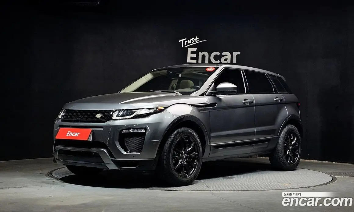 Land Rover Range Rover Evoque 2017 2.0 автомат (гидро), фото 1 Land Rover Range Rover Evoque 2017 2.0 автомат (гидро), фото 1