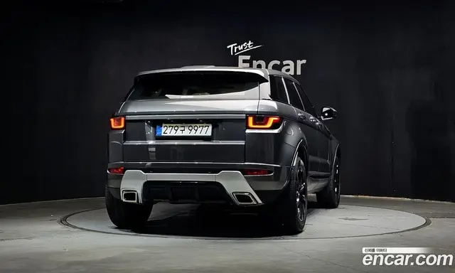 Land Rover Range Rover Evoque 2017 2.0 автомат (гидро), миниатюра 4 Land Rover Range Rover Evoque 2017 2.0 автомат (гидро), миниатюра 4