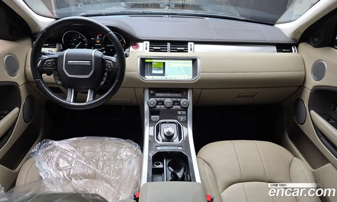 Land Rover Range Rover Evoque 2017 2.0 автомат (гидро), фото 7 Land Rover Range Rover Evoque 2017 2.0 автомат (гидро), фото 7
