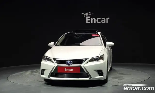 Lexus CT200h 2016 1.8 автомат (гидро), миниатюра 2 Lexus CT200h 2016 1.8 автомат (гидро), миниатюра 2
