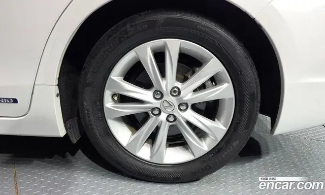 Lexus CT200h 2016 1.8 автомат (гидро), миниатюра 6 Lexus CT200h 2016 1.8 автомат (гидро), миниатюра 6