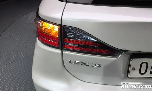 Lexus CT200h 2016 1.8 автомат (гидро), миниатюра 8 Lexus CT200h 2016 1.8 автомат (гидро), миниатюра 8
