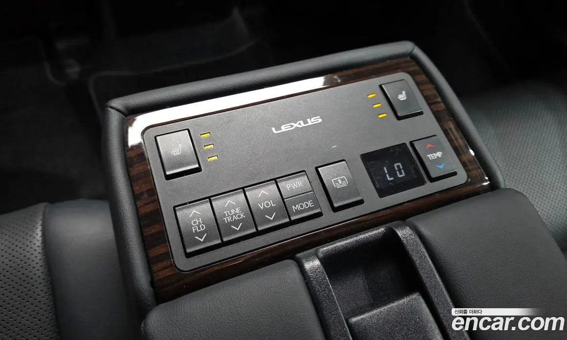 Lexus ES 2016 3.5 автомат (гидро), фото 19 Lexus ES 2016 3.5 автомат (гидро), фото 19