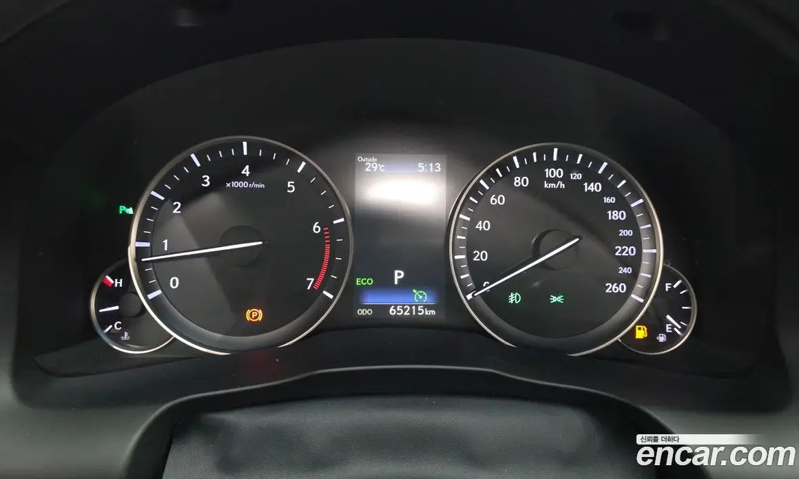 Lexus ES 2016 3.5 автомат (гидро), фото 8 Lexus ES 2016 3.5 автомат (гидро), фото 8