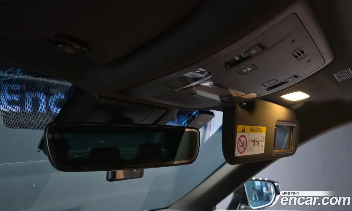 Lexus ES 2018 2.5 автомат (гидро), фото 28 Lexus ES 2018 2.5 автомат (гидро), фото 28