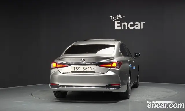 Lexus ES 2018 2.5 автомат (гидро), миниатюра 4 Lexus ES 2018 2.5 автомат (гидро), миниатюра 4