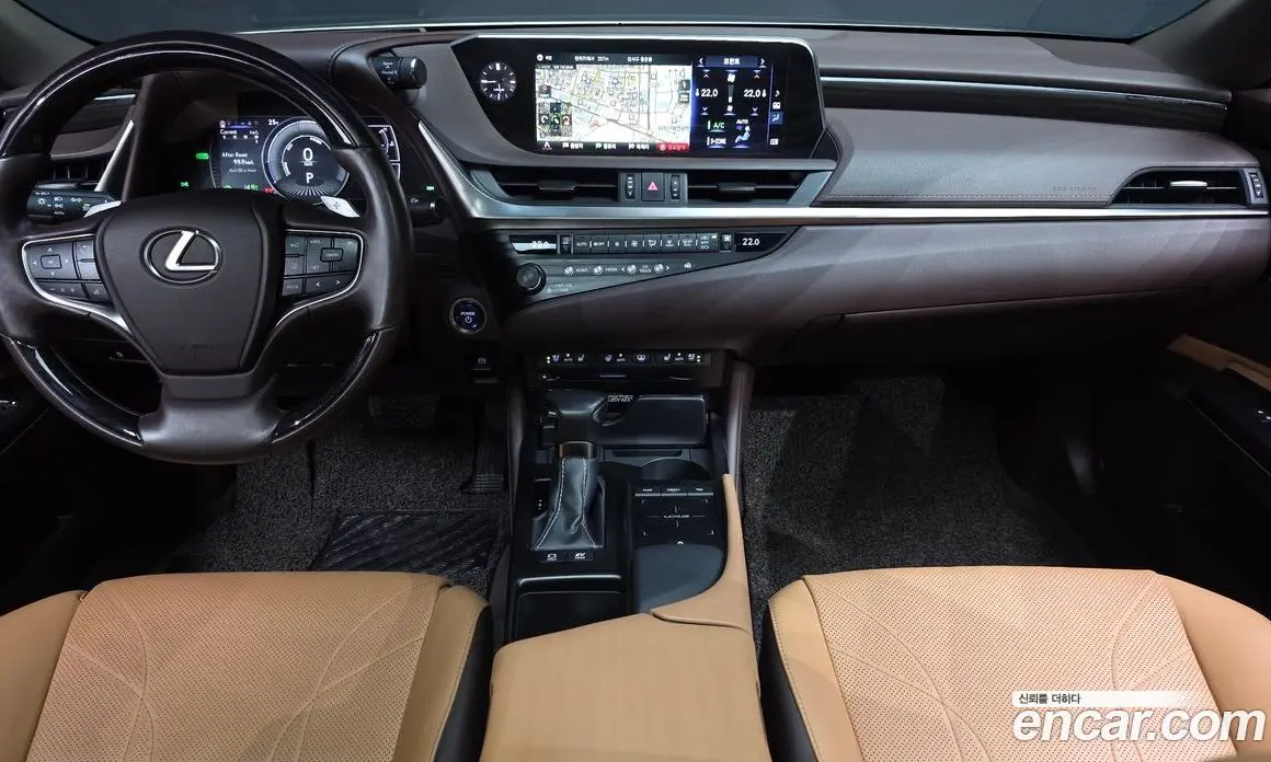 Lexus ES 2018 2.5 автомат (гидро), фото 10 Lexus ES 2018 2.5 автомат (гидро), фото 10