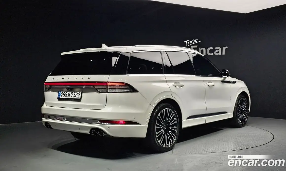 Lincoln Aviator 2020 3.0 автомат (гидро), фото 2 Lincoln Aviator 2020 3.0 автомат (гидро), фото 2