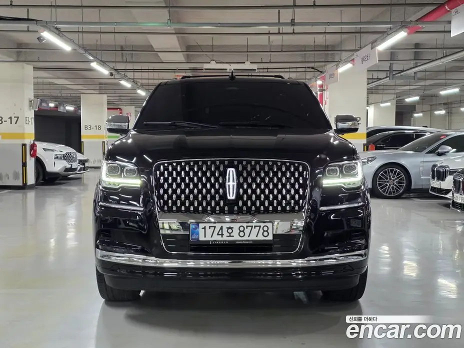 Lincoln Navigator 2023 3.5 автомат (гидро), фото 2 Lincoln Navigator 2023 3.5 автомат (гидро), фото 2