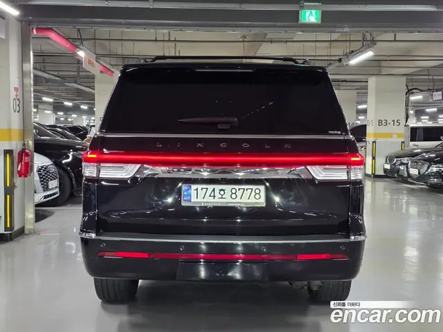 Lincoln Navigator 2023 3.5 автомат (гидро), миниатюра 5 Lincoln Navigator 2023 3.5 автомат (гидро), миниатюра 5
