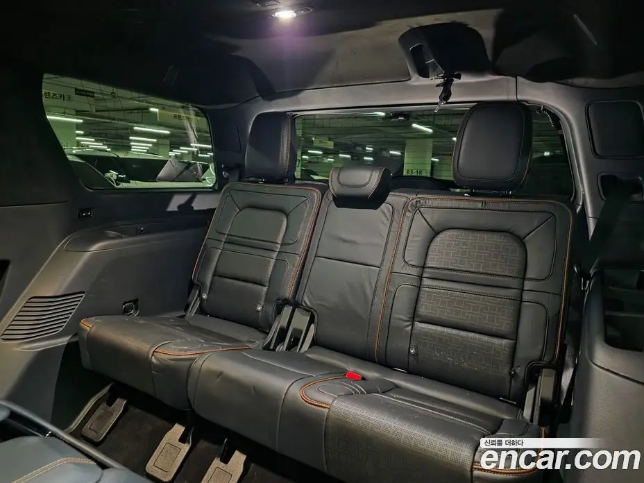 Lincoln Navigator 2023 3.5 автомат (гидро), фото 8 Lincoln Navigator 2023 3.5 автомат (гидро), фото 8