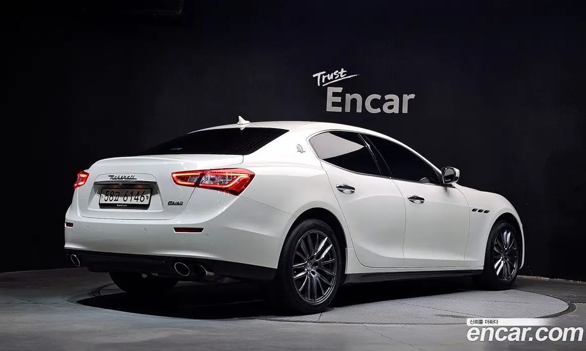 Maserati Ghibli 2017 3.0 автомат (гидро), фото 2 Maserati Ghibli 2017 3.0 автомат (гидро), фото 2