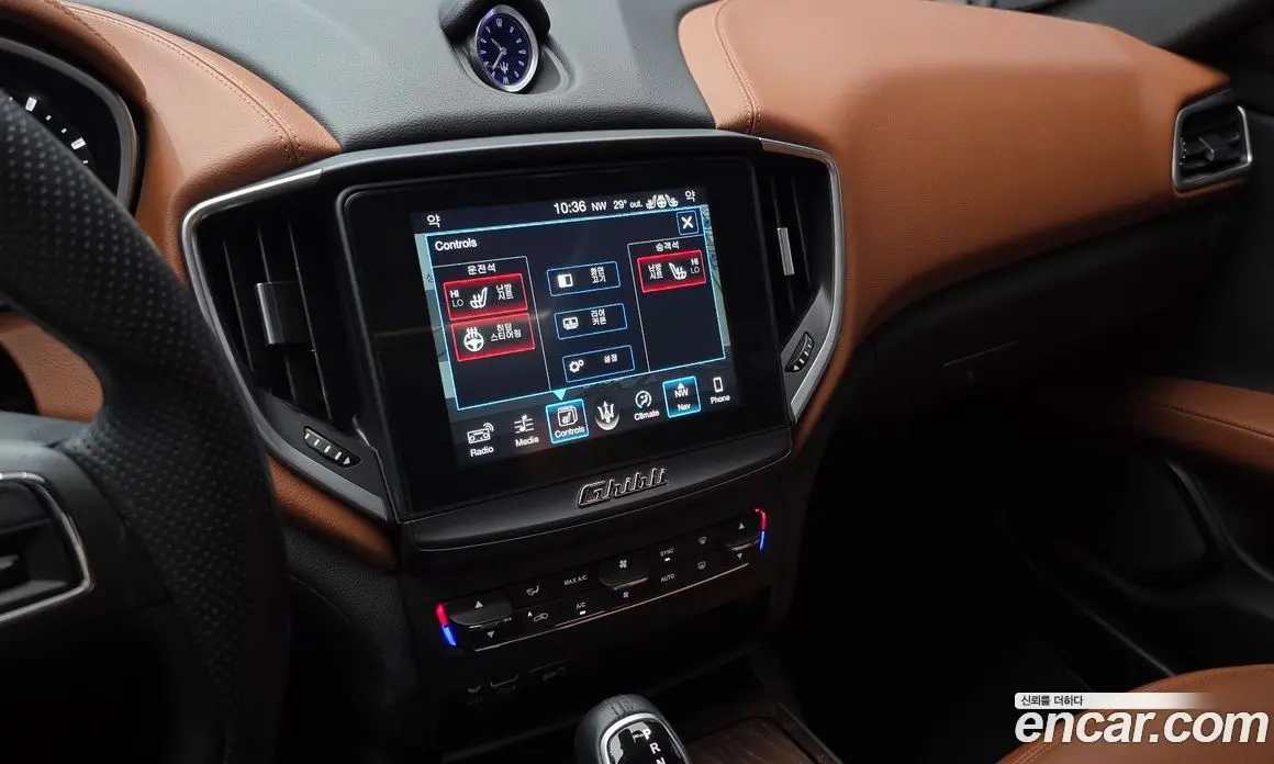 Maserati Ghibli 2017 3.0 автомат (гидро), фото 14 Maserati Ghibli 2017 3.0 автомат (гидро), фото 14