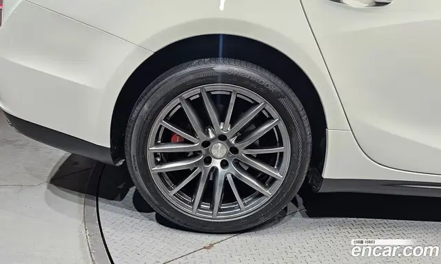 Maserati Ghibli 2017 3.0 автомат (гидро), миниатюра 5 Maserati Ghibli 2017 3.0 автомат (гидро), миниатюра 5
