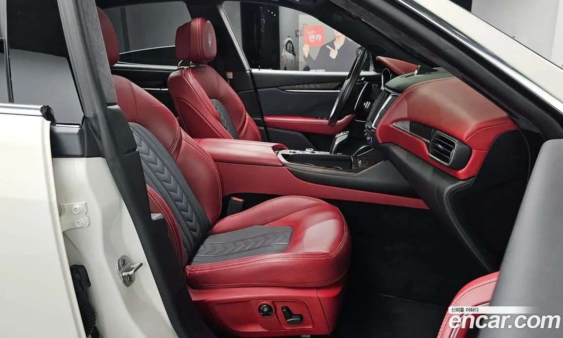 Maserati Levante 2019 3.0 автомат (гидро), фото 15