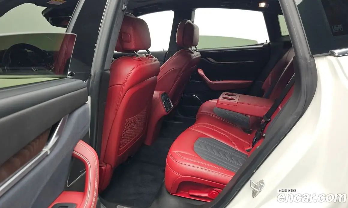 Maserati Levante 2019 3.0 автомат (гидро), фото 17