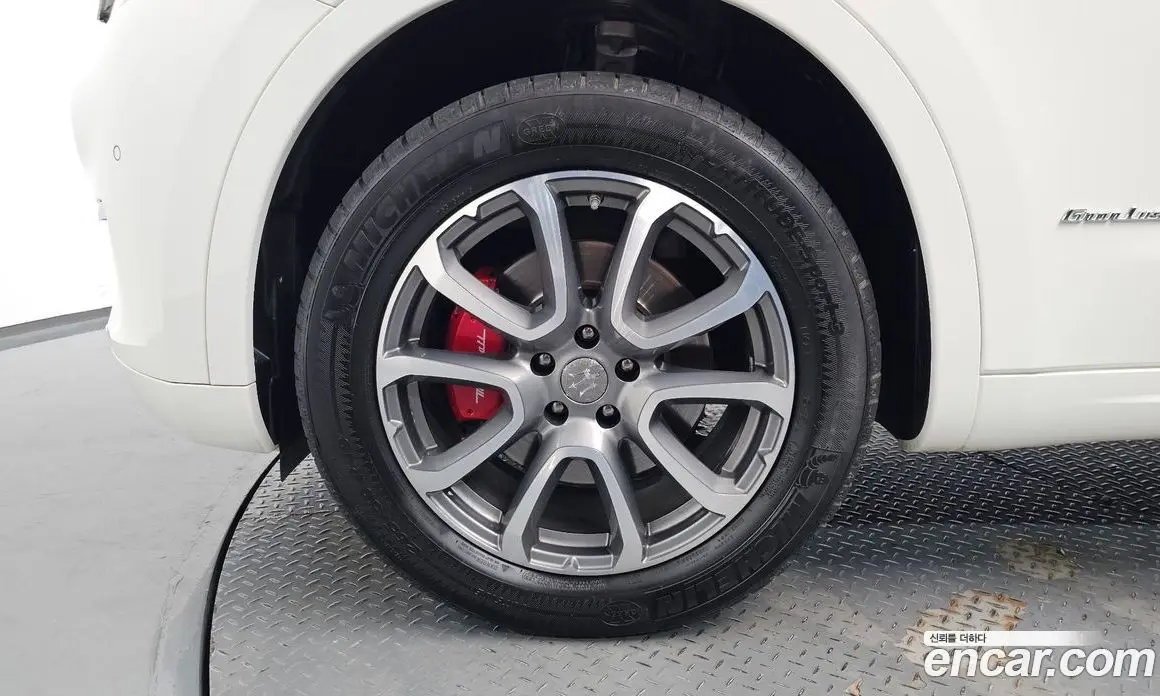 Maserati Levante 2019 3.0 автомат (гидро), фото 4