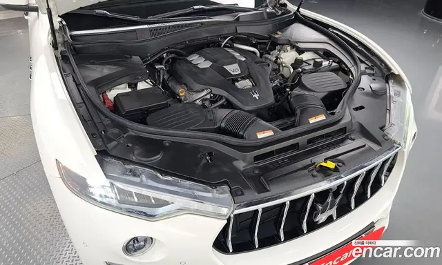 Maserati Levante 2019 3.0 автомат (гидро), миниатюра 5