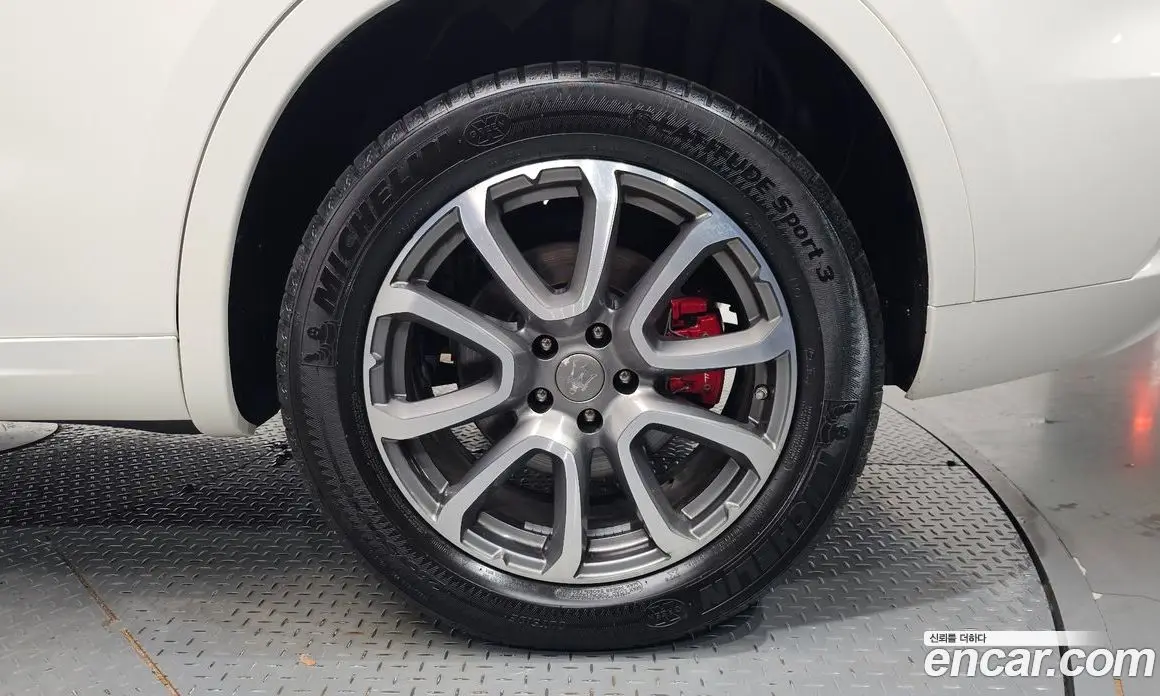 Maserati Levante 2019 3.0 автомат (гидро), фото 6