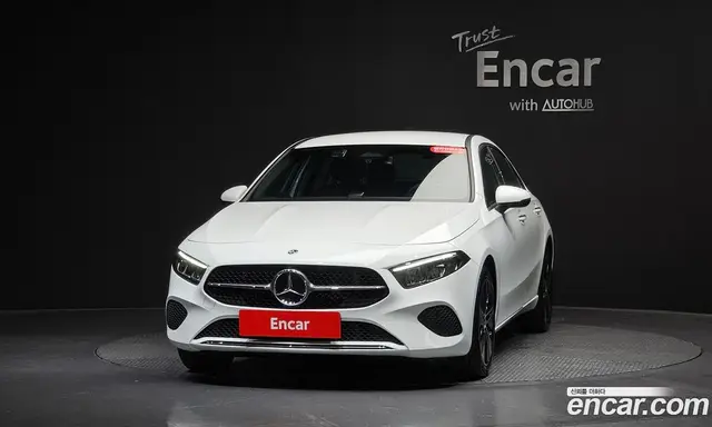 Mercedes-Benz A-Class 2025 2.0 автомат (гидро), миниатюра 2