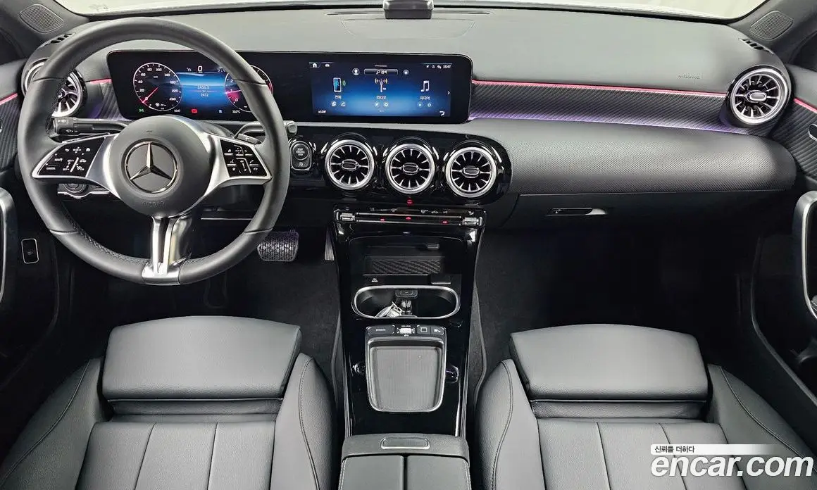 Mercedes-Benz A-Class 2025 2.0 автомат (гидро), фото 9
