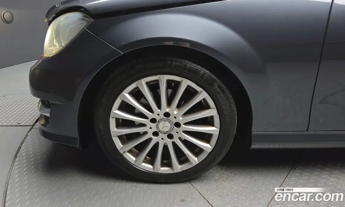 Mercedes-Benz C-Class 2014 2.1 автомат (гидро), фото 5 Mercedes-Benz C-Class 2014 2.1 автомат (гидро), фото 5
